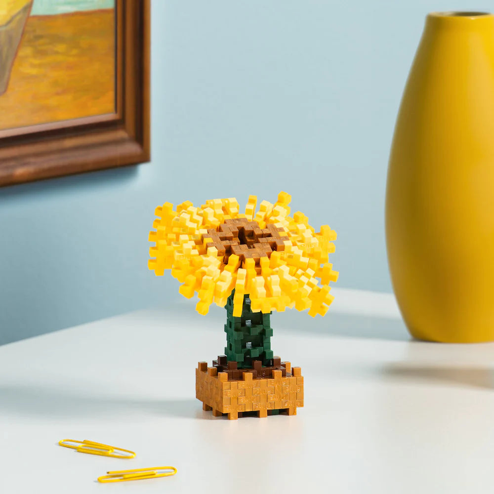 Van Gogh Sunflowers - Plus-Plus Inspired